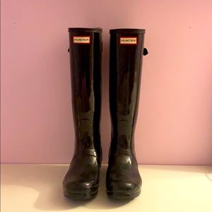 Hunter rain boots and socks, great condition